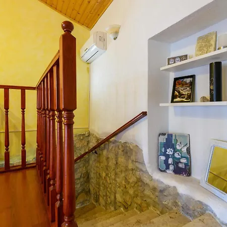 Holiday home Awesome In With Wifi *